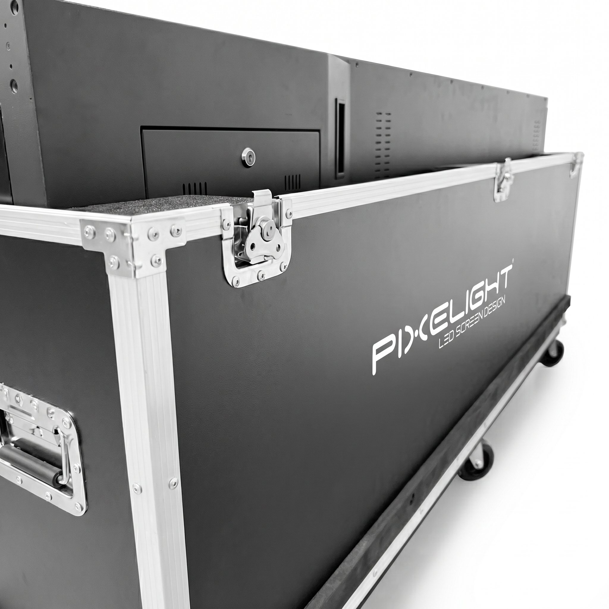 Détail du module LED du Flight case pour DIGICOM (maille et masque)