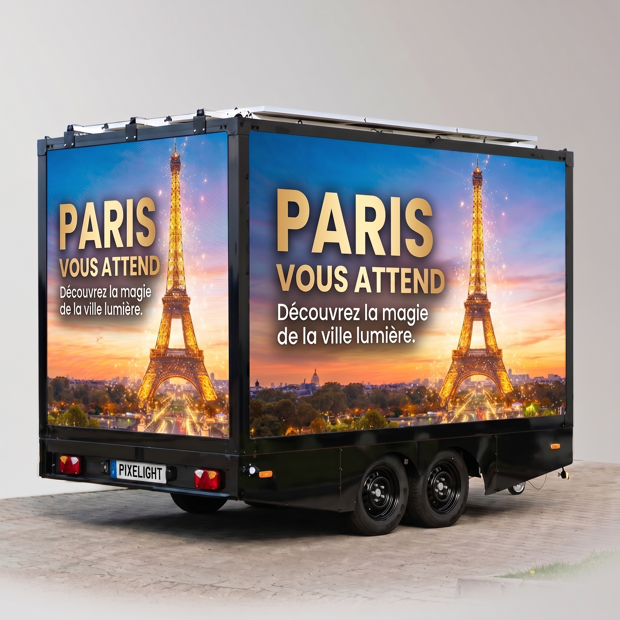 URBAN PIXTRAIL 3.9 - Remorque équipé d'écrans publicitaires Led outdoor deployed in a professional B2B setup (mobile led truck)
